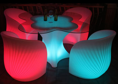 Китай Накаляя тип 4 стул мебели сада Адвокатуры СИД и 1 таблица установленное Эко дружелюбное поставщик